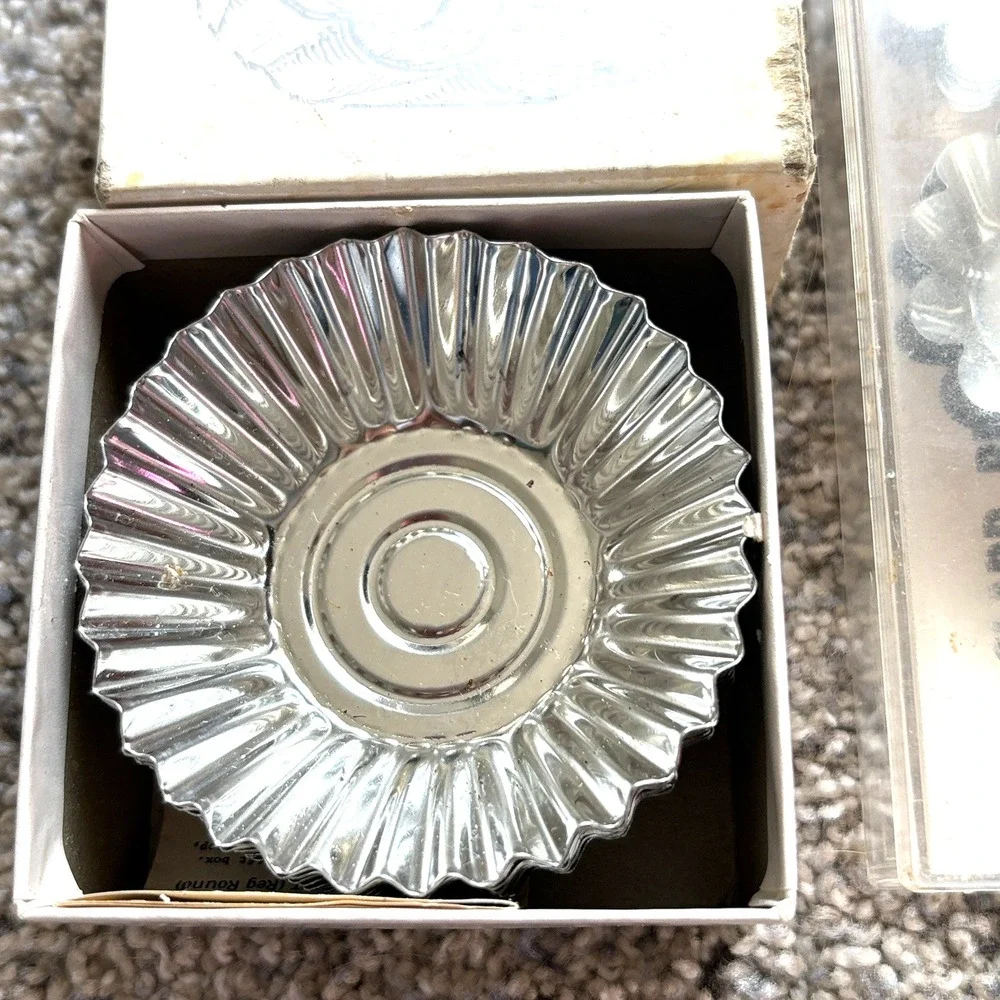 Sandbakkelse metal tart mold ( 15) Sunbuckle, also set 11 of 1
